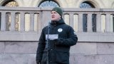 Øyvind Fjeldseth fra NJFF holdt appell for våre vernede vassdrag utenfor Stortinget.